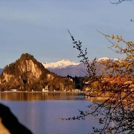 Lake Stone 度假居 *